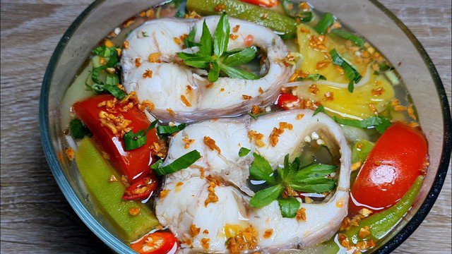 Canh chua cá lóc