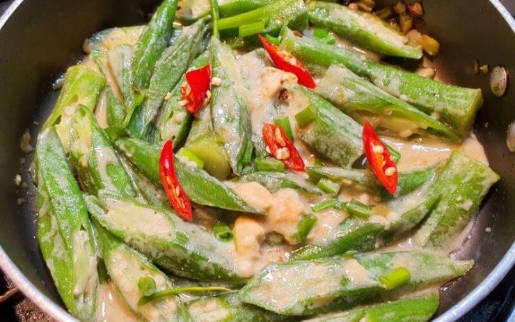 Món đậu bắp xào chao hấp dẫn