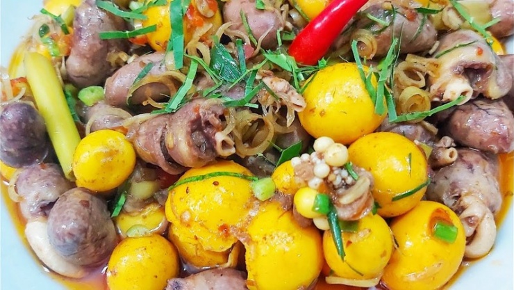 Tim gà xào sả ớt