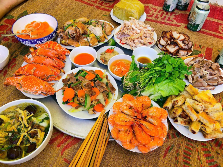 Mâm cỗ ngày giỗ của gia đình chị Huyền ở TP Hải Phòng