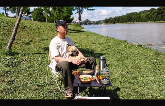 Anh Lê Văn Minh (30 tuổi) đến từ Đà Lạt.