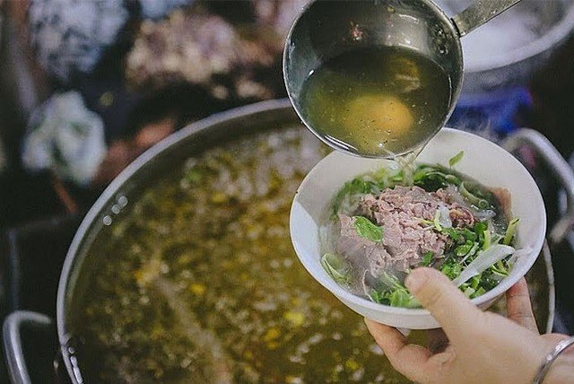 Có Nên Vắt Chanh Vào Phở? Cách Thưởng Thức Phở Đúng Điệu Của Người Hà Nội - 8
