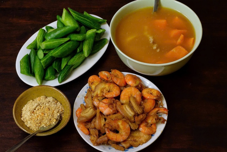 Thực đơn gia đình mùa thu bổ sung kháng thể tự nhiên.