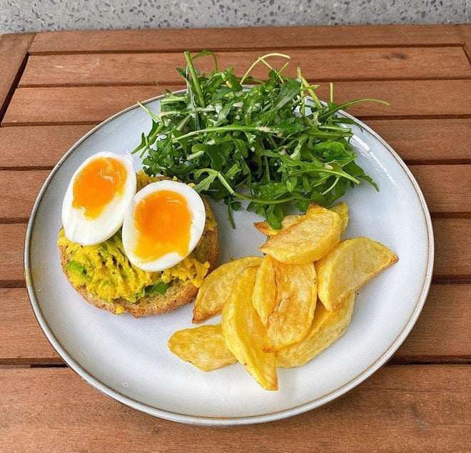 Trứng gà cung cấp dinh dưỡng và protein cao