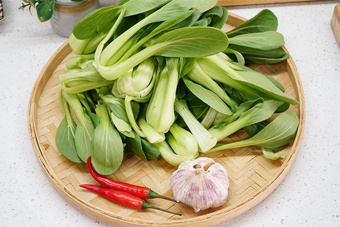 Loại rau giá rẻ, được mệnh danh là vua canxi, phổ biến khắp chợ Việt và chế biến thành nhiều món ăn hấp dẫn - 1