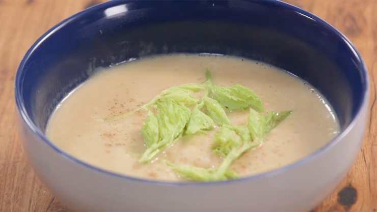 Súp cần tây kem mịn