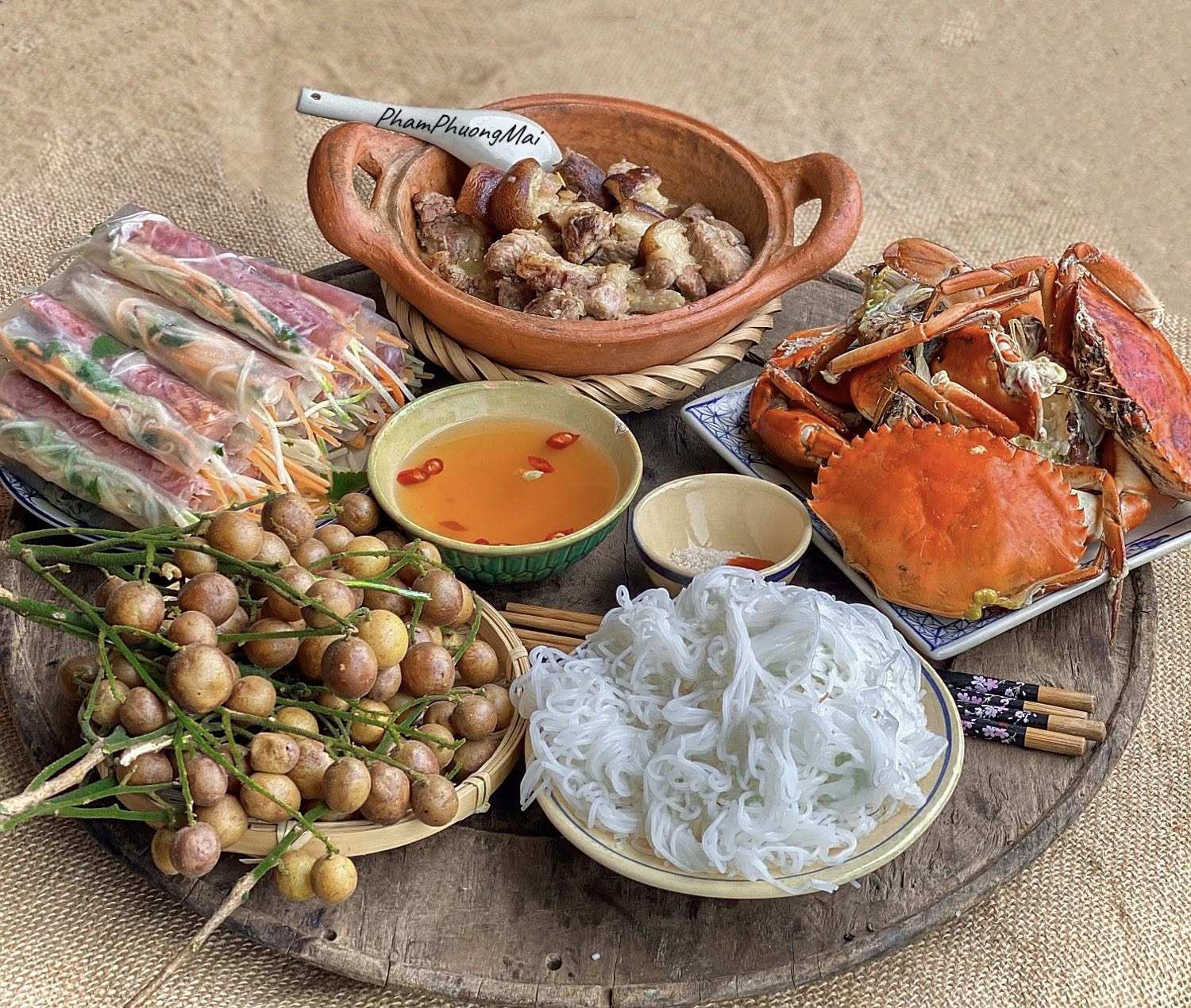 Giả cầy - Nem chua cuốn - Cua hấp