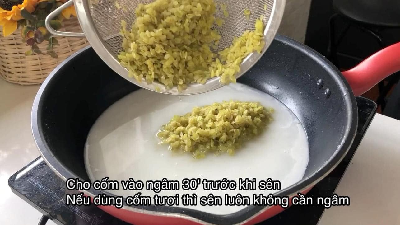 Thêm nguyên liệu vào