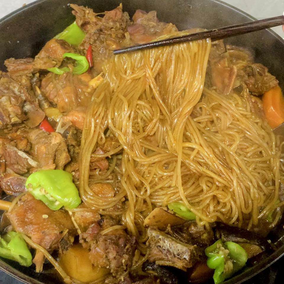 Khám Phá Món Gà Hầm Ngon Tuyệt Vời Từ Gà Có Sẵn - 1